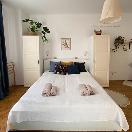 Quiet Apartment Near Buda Castle บูดาเปสต์ ภายนอก รูปภาพ